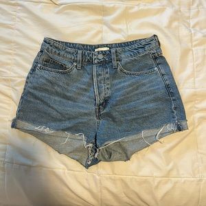 H&M Mom High Rise Shorts